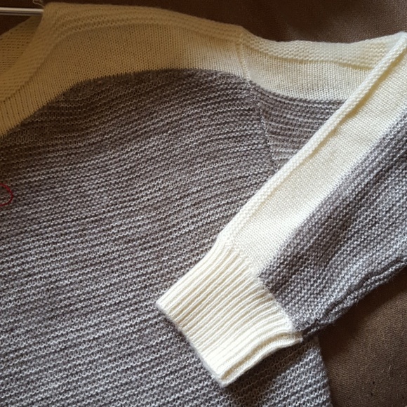 New stripe sweater, size S - Picture 3 of 4